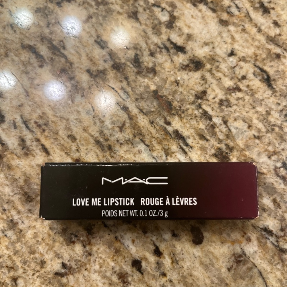 MAC Cosmetics Love Me Lipstick - Rouge à Lèvres